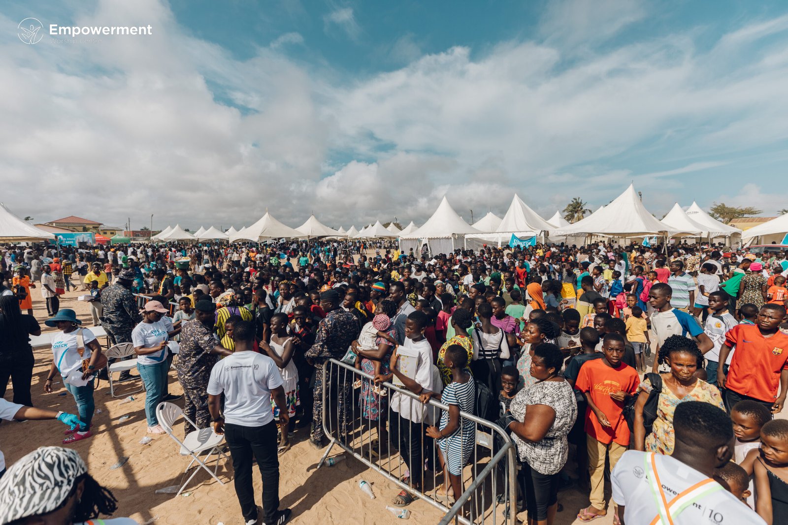 Aerial view of the crowd at LifeCheck 2024